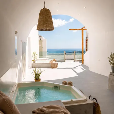 Apartamento Crater View Suites, Center Caldera With Hot Tubs Fira (Santorini)